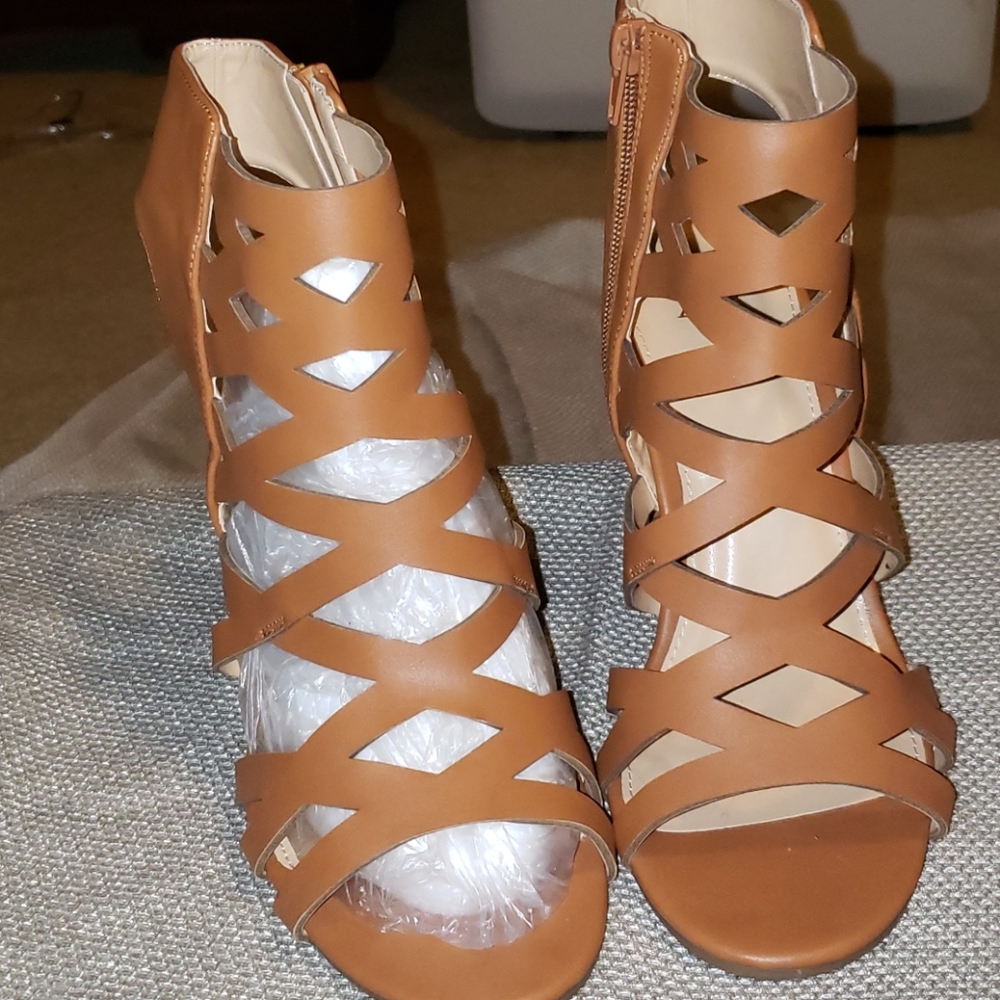 Absolutely perfect New York & Co. Sandals